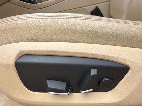 Used 2015 BMW 528i xDrive Sedan AWD/4WD image 13