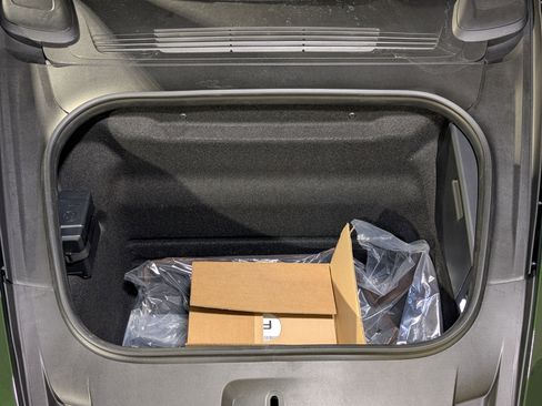 New 2026 Porsche 911 Carrera image 22