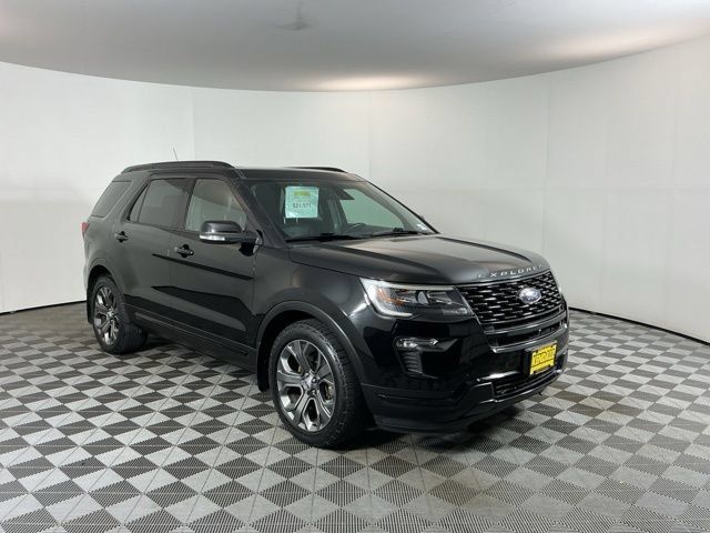 Used 2018 Ford Explorer Sport AWD/4WD image 3