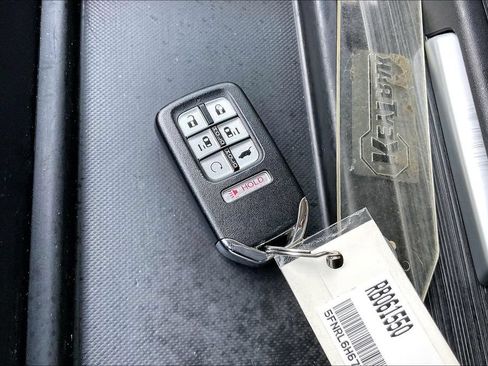 Used 2024 Honda Odyssey EX-L image 36