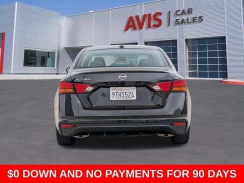 Used 2025 Nissan Altima 2.5 SV FWD image 7