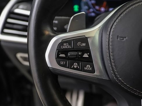 Certified 2022 BMW X7 M50i image 12