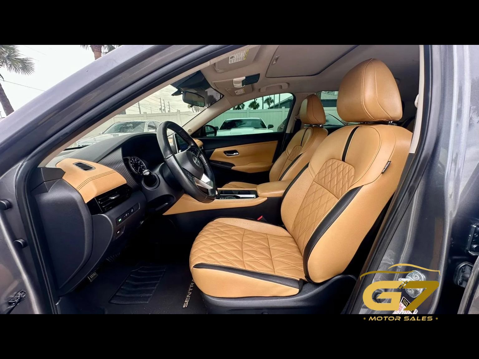 Used 2022 Nissan Sentra SV w/ SV Premium Package FWD image 5