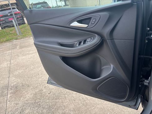 Used 2025 Buick Encore GX Preferred image 20