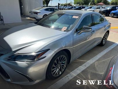 Certified 2024 Lexus ES 350 Ultra Luxury w/ Accessory Package (Z2)