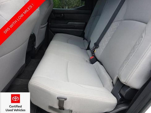 Certified 2025 Toyota Tacoma SR5 AWD/4WD image 21