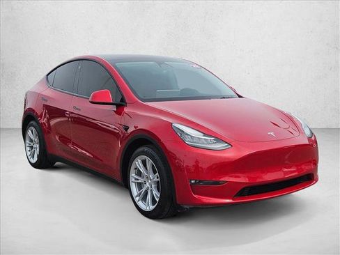 Used 2021 Tesla Model Y Long Range AWD/4WD image 3