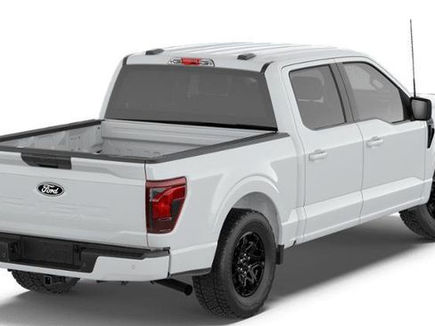 New 2026 Ford F150 XLT w/ XLT Black Appearance Package AWD/4WD image 25