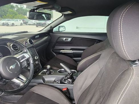Used 2018 Ford Mustang GT w/ GT Performance Package RWD image 14