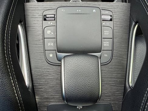 Used 2021 Mercedes-Benz GLS 580 4MATIC image 41