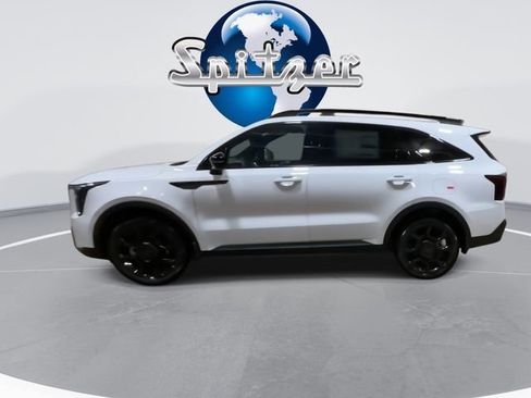 Certified 2025 Kia Sorento SX Prestige w/ Olive Brown Leather Package AWD/4WD image 7
