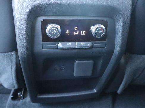 Used 2025 GMC Acadia AT4 w/ LPO, Floor Liner Package AWD/4WD image 21