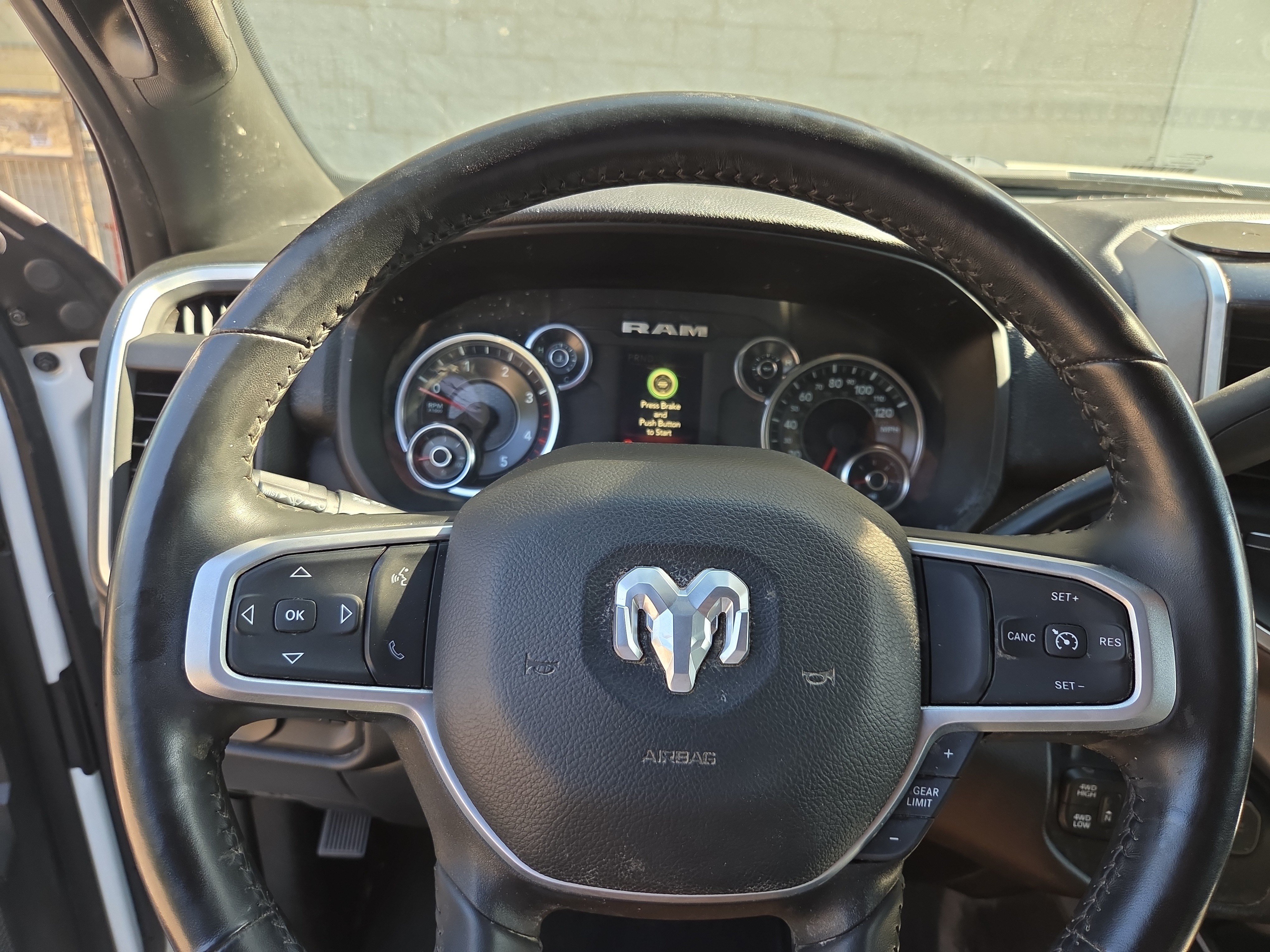 Used 2024 RAM 2500 Big Horn w/ Off Road Package AWD/4WD image 7