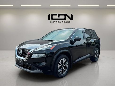 Used 2023 Nissan Rogue SV AWD/4WD image 2