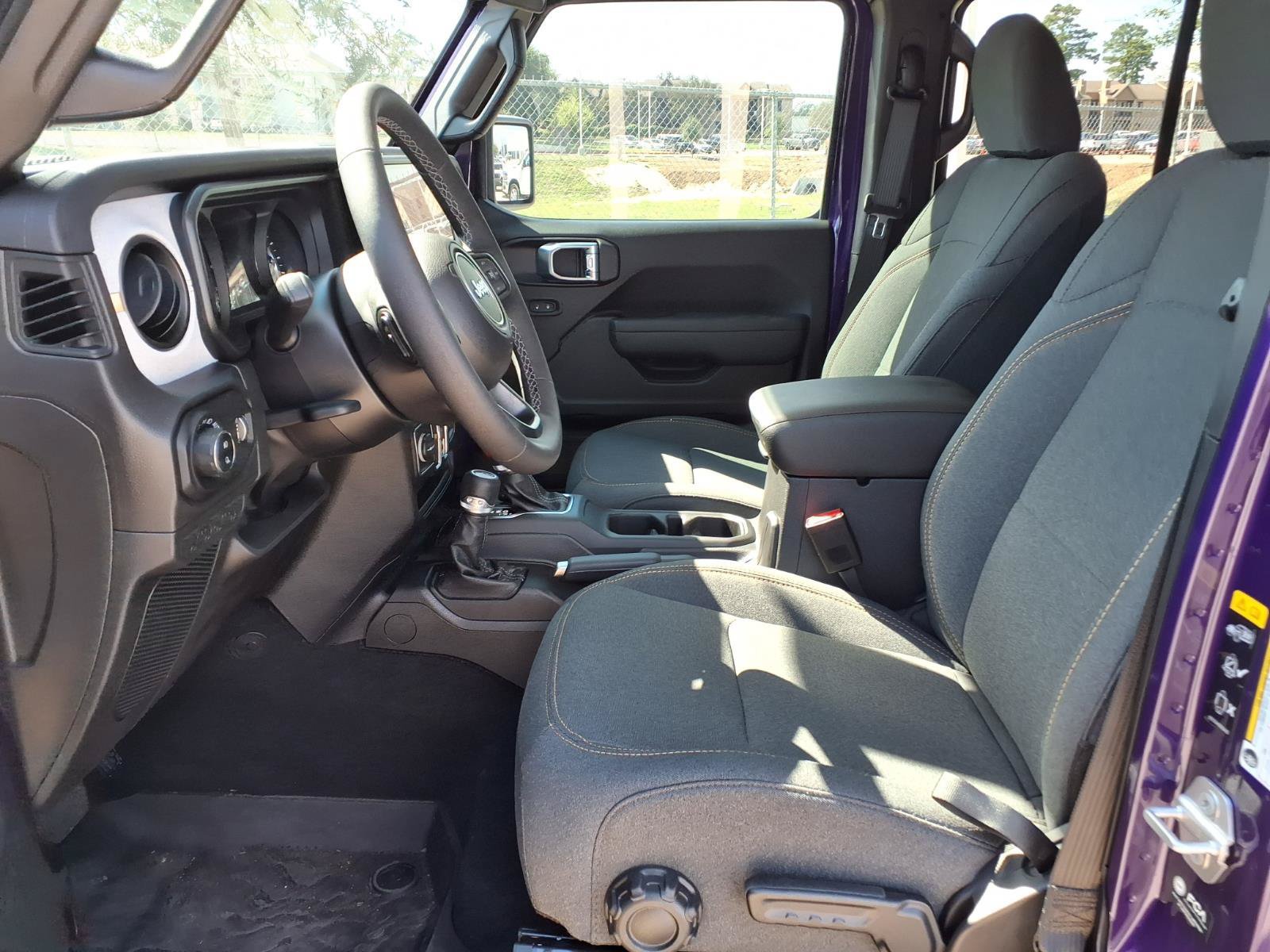 New 2026 Jeep Gladiator Sport AWD/4WD image 16