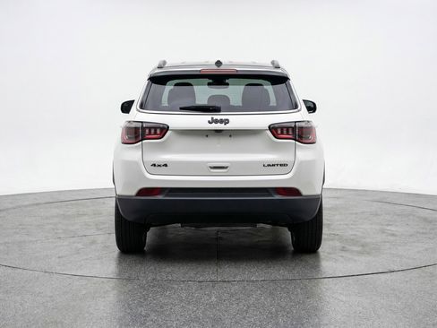 Used 2025 Jeep Compass Limited AWD/4WD image 7