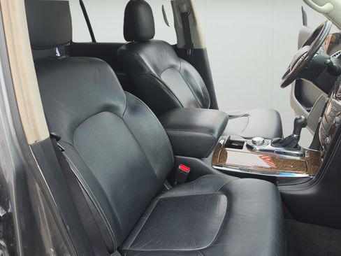 Used 2017 INFINITI QX80 4WD image 26