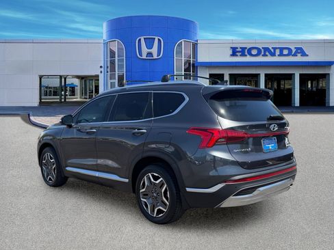 Used 2022 Hyundai Santa Fe Limited w/ Cargo Package FWD image 4