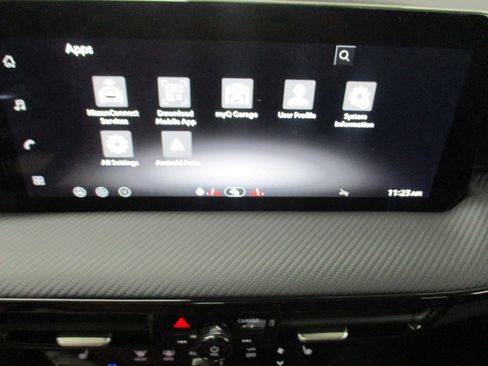 Used 2026 Nissan Kicks SR w/ SR Premium Package image 28