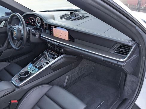 Used 2022 Porsche 911 Turbo S image 23