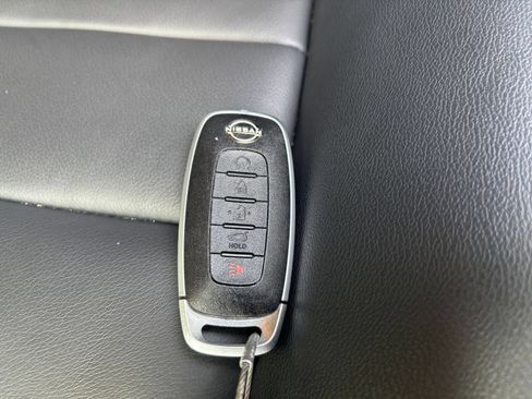 Used 2026 Nissan Rogue SL AWD/4WD image 20