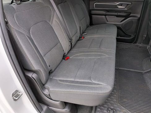 Certified 2019 RAM 1500 Big Horn image 24