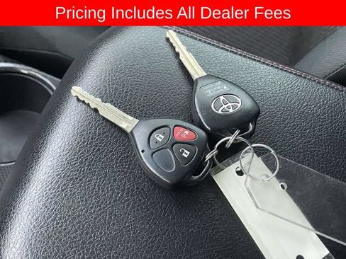 Used 2019 Toyota 4Runner TRD Off-Road AWD/4WD image 34