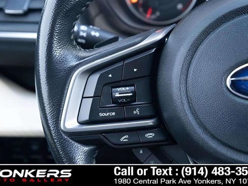 Used 2020 Subaru Ascent Premium w/ Convenience Package image 34