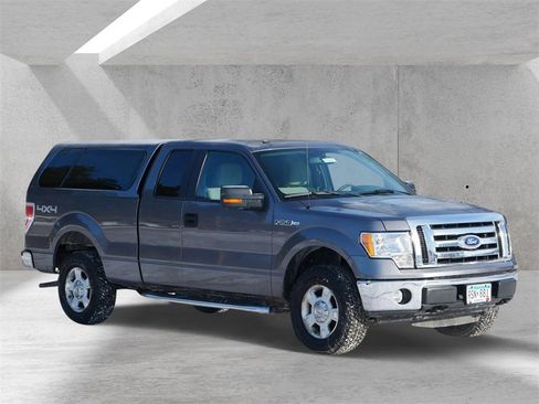 Used 2010 Ford F150 XLT image 1
