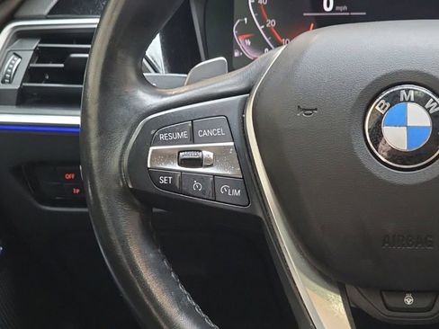 Used 2021 BMW 330i Sedan RWD image 17