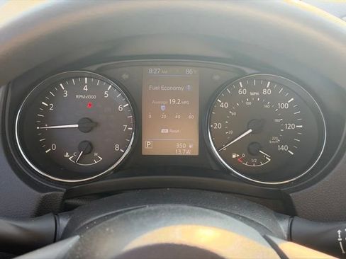 Used 2020 Nissan Rogue Sport S FWD image 34