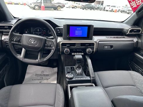 Certified 2026 Toyota Tacoma SR5 AWD/4WD image 26