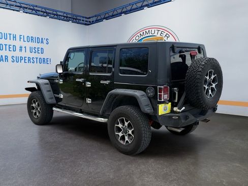 Used 2010 Jeep Wrangler Unlimited Sport AWD/4WD image 4