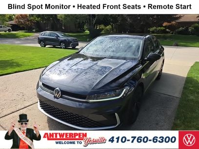 Used 2025 Volkswagen Jetta SE w/ Sunroof Package