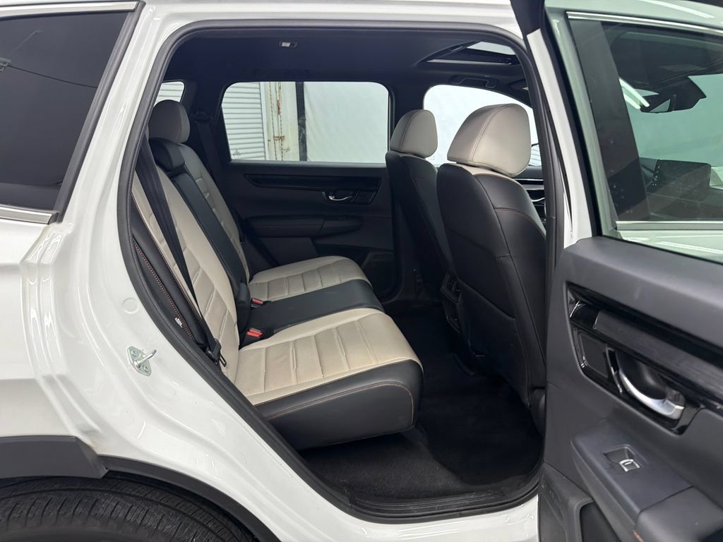 Used 2023 Honda CR-V Sport Touring image 17