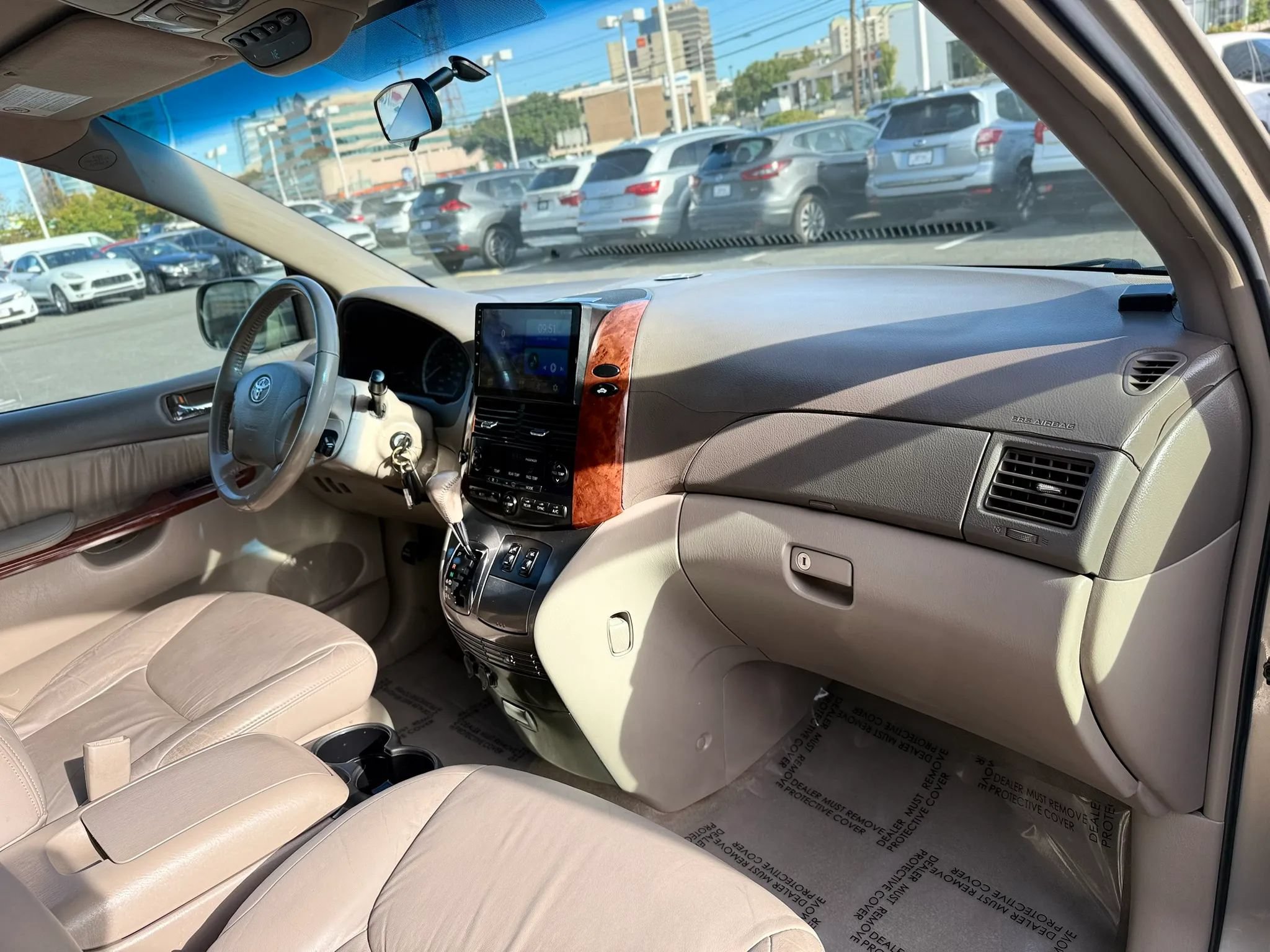 Used 2004 Toyota Sienna XLE w/ XLE Pkg 12 FWD image 35
