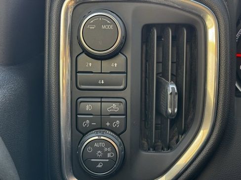 Used 2023 Chevrolet Silverado 3500 LT w/ Convenience Package image 26