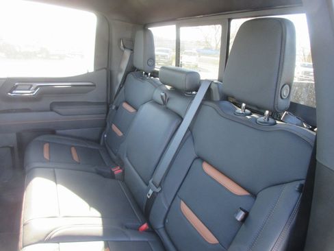 New 2026 GMC Sierra 1500 AT4 w/ AT4 Premium Package image 15