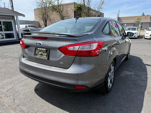 Used 2013 Ford Focus SE image 5