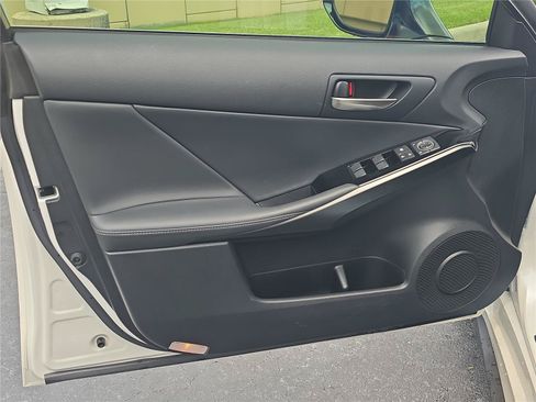 Used 2023 Lexus IS 300 w/ Comfort Package RWD image 13