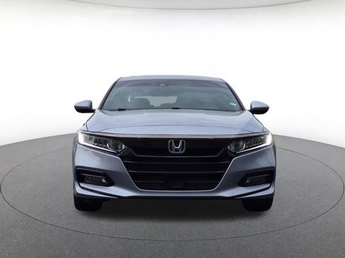 Used 2020 Honda Accord Sport image 2