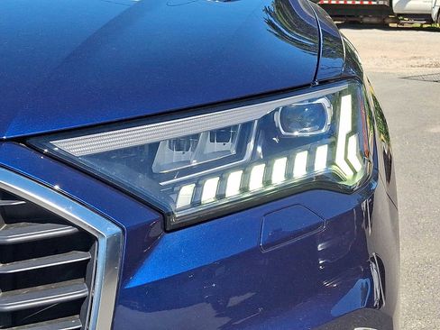 Used 2023 Audi Q7 3.0T Premium Plus w/ Premium Plus Package AWD/4WD image 34