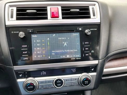 Used 2016 Subaru Outback 3.6R Limited image 21