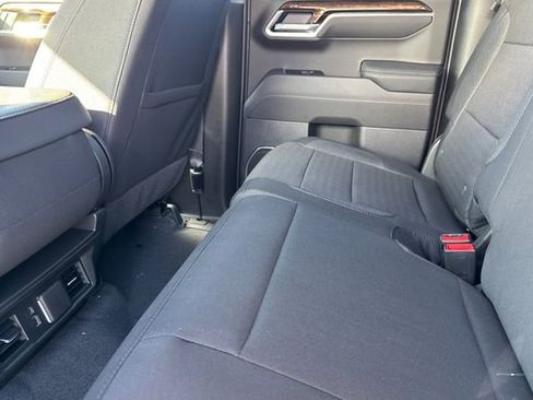 New 2026 GMC Sierra 1500 Elevation image 13