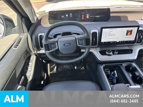 Certified 2025 Ford Expedition Max Active image 30