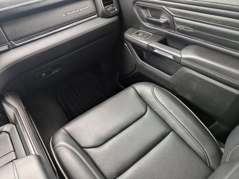 Used 2022 RAM 1500 Limited w/ Body Color Bumper Group image 17