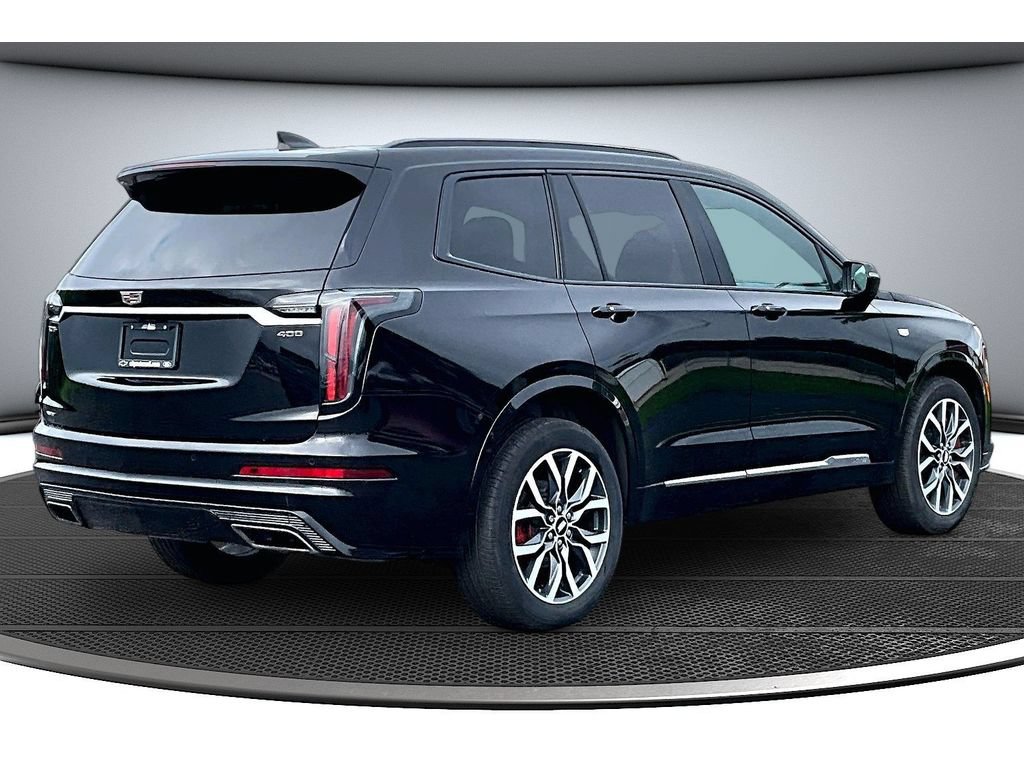 Used 2024 Cadillac XT6 Sport w/ LPO, Floor Liner Package AWD/4WD image 17