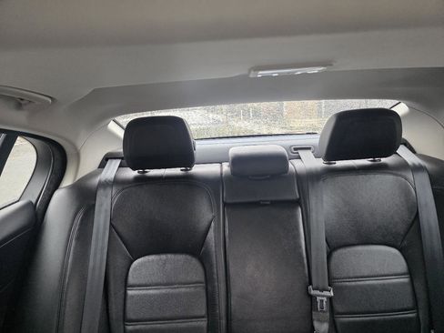 Used 2020 Jaguar XE S image 25