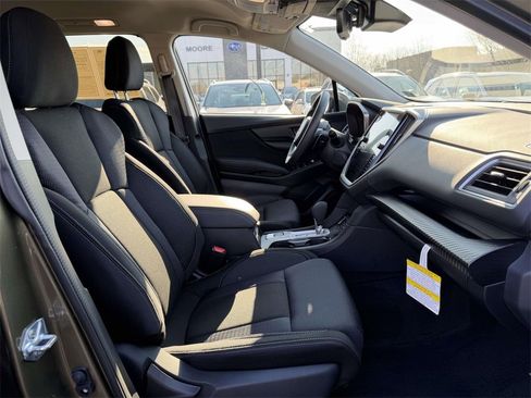 Used 2025 Subaru Ascent Premium image 12