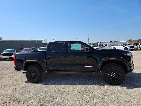 New 2026 GMC Canyon Elevation w/ Convenience Package image 6